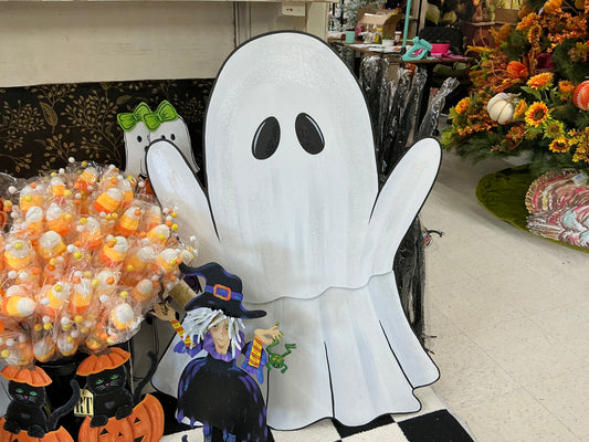 Large Ghost Yard, Round top Collection