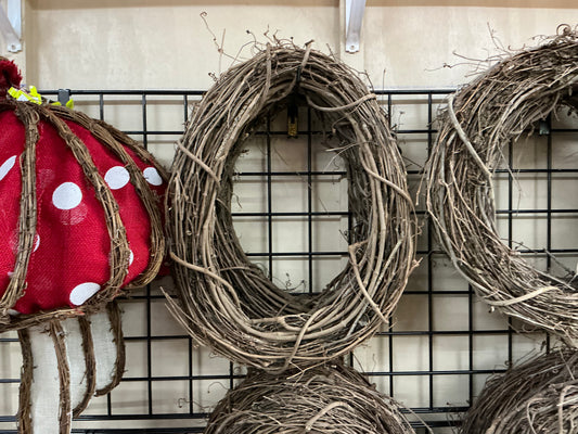 Oval Grapevine wreath