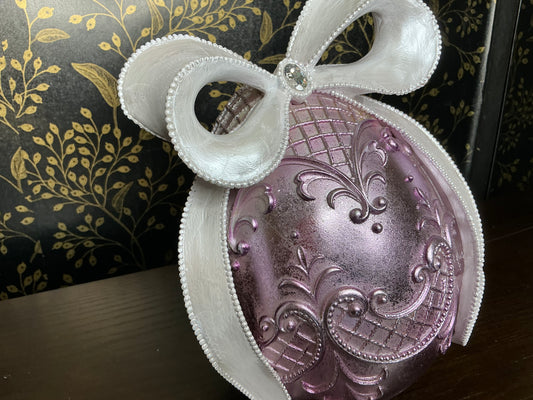 Lavender Egg with Bow - MT26617