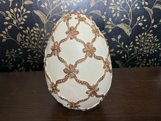 Cream/Gold Lattice Egg - MT26232
