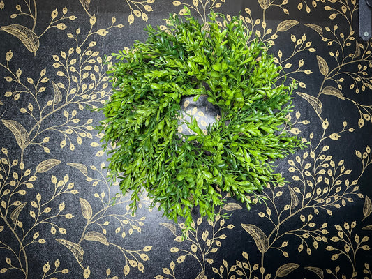 Plastic Greenery Mix Wreath - 13631WR14