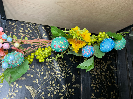 Daisy/Easter Egg Garland - 85515