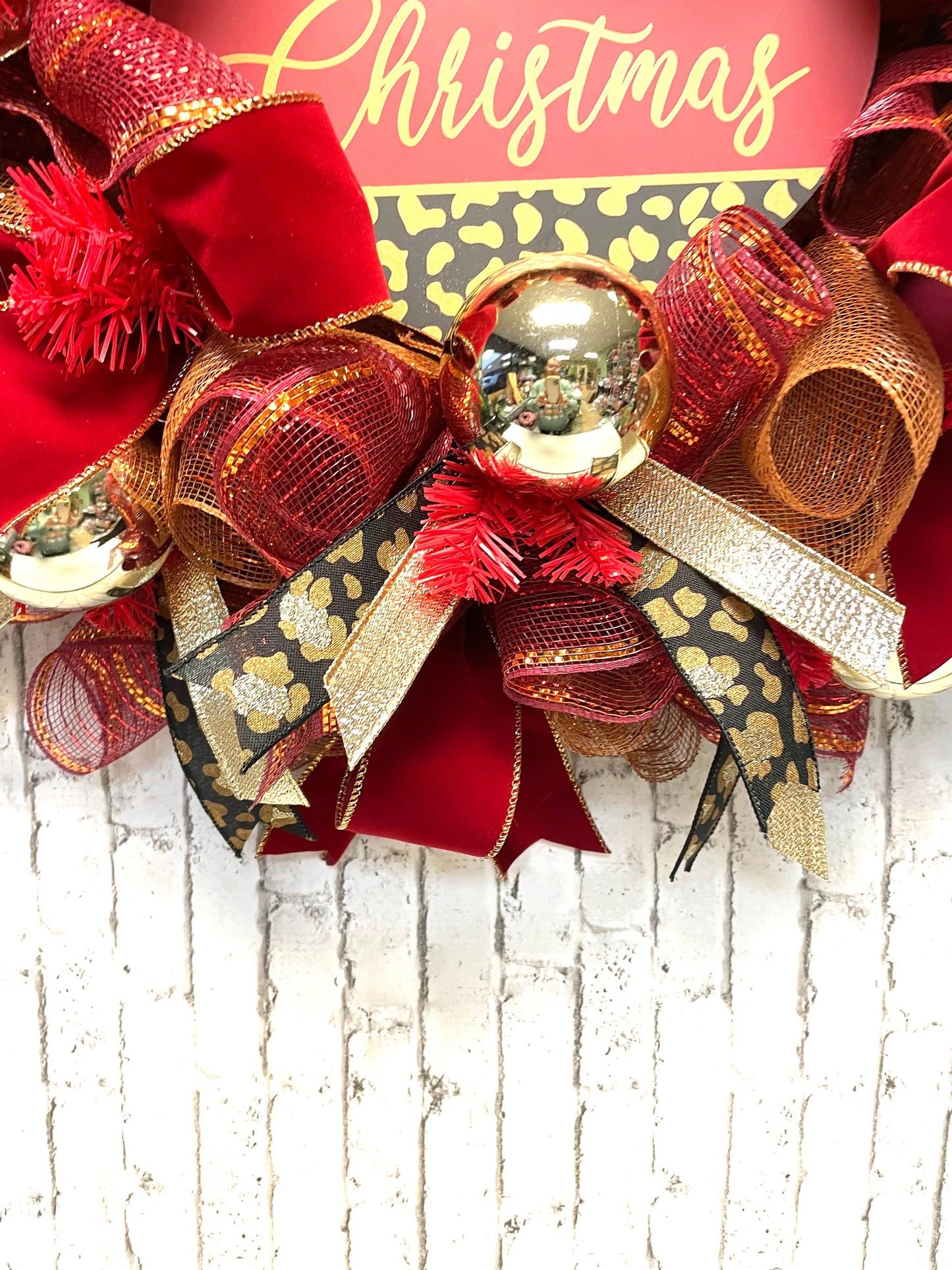 Christmas wreath, Christmas wreath with leopard, Christmas wreath with cheetah,  Christmas mesh wreath, free shipping