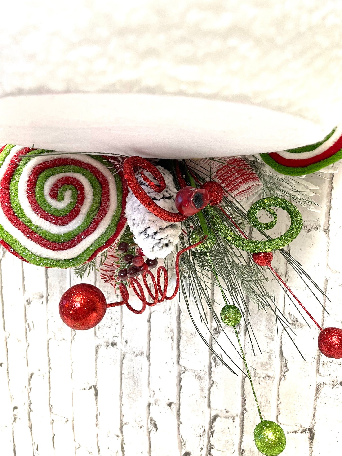 Snowman swag, Christmas swag, Christmas decor, snowman decor, snowman wall decor, whimsical snowman swag, shipping included