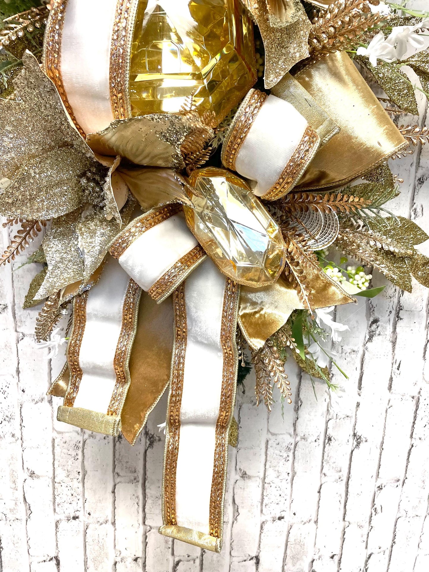 Gold and white glam jewel swag, glam Christmas swag, white and Gold glam Christmas swag, Christmas decor, shipping included in price