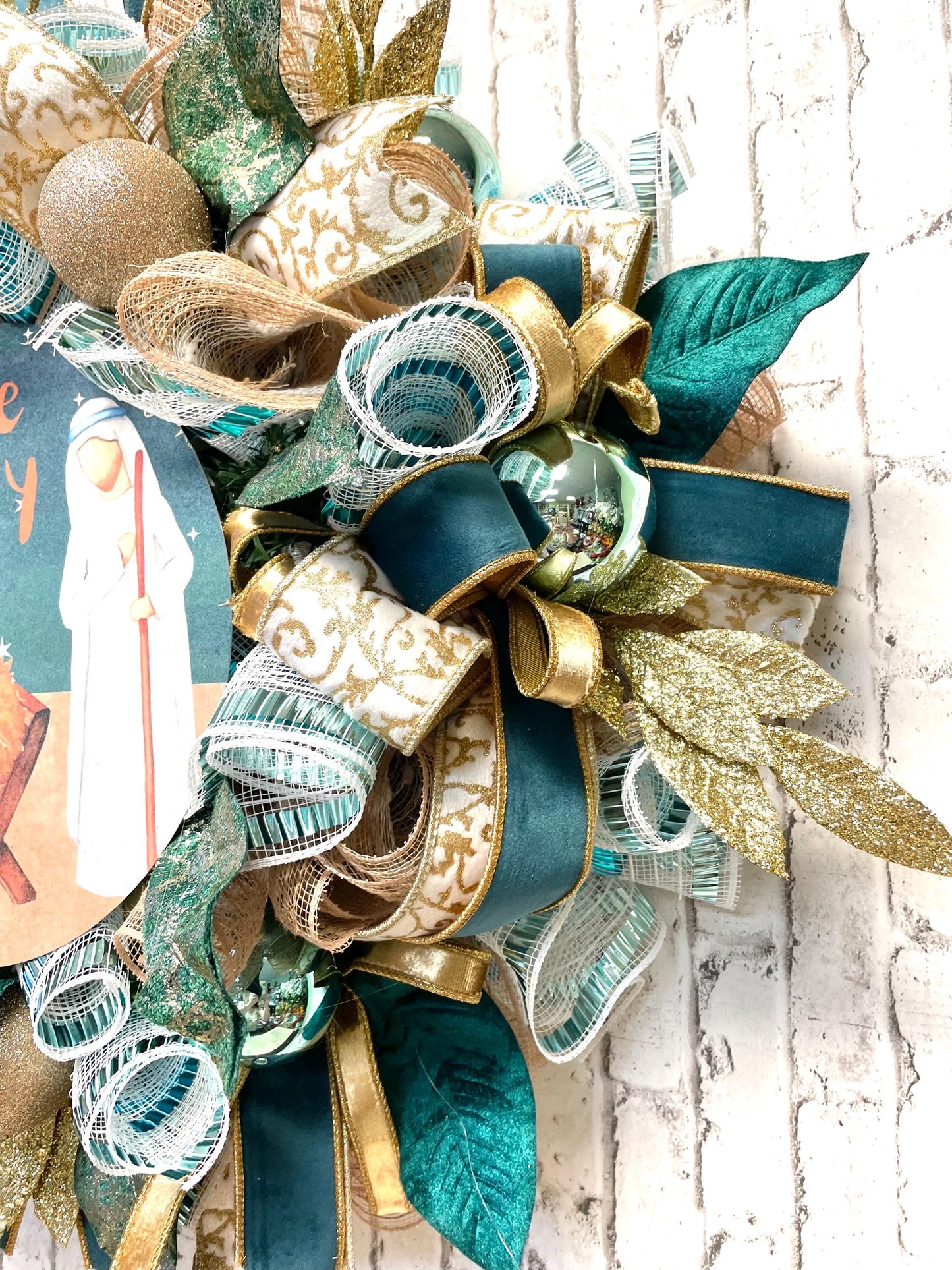 Christmas wreath, Nativity Christmas wreath, Nativity Christmas decor, religious Christmas wreath, religious wreath, free shipping