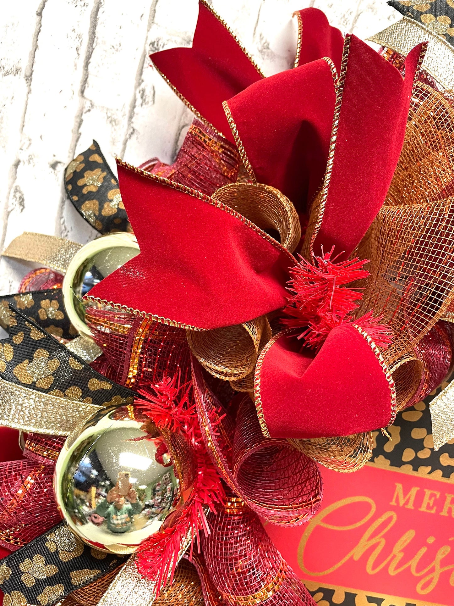 Christmas wreath, Christmas wreath with leopard, Christmas wreath with cheetah,  Christmas mesh wreath, free shipping