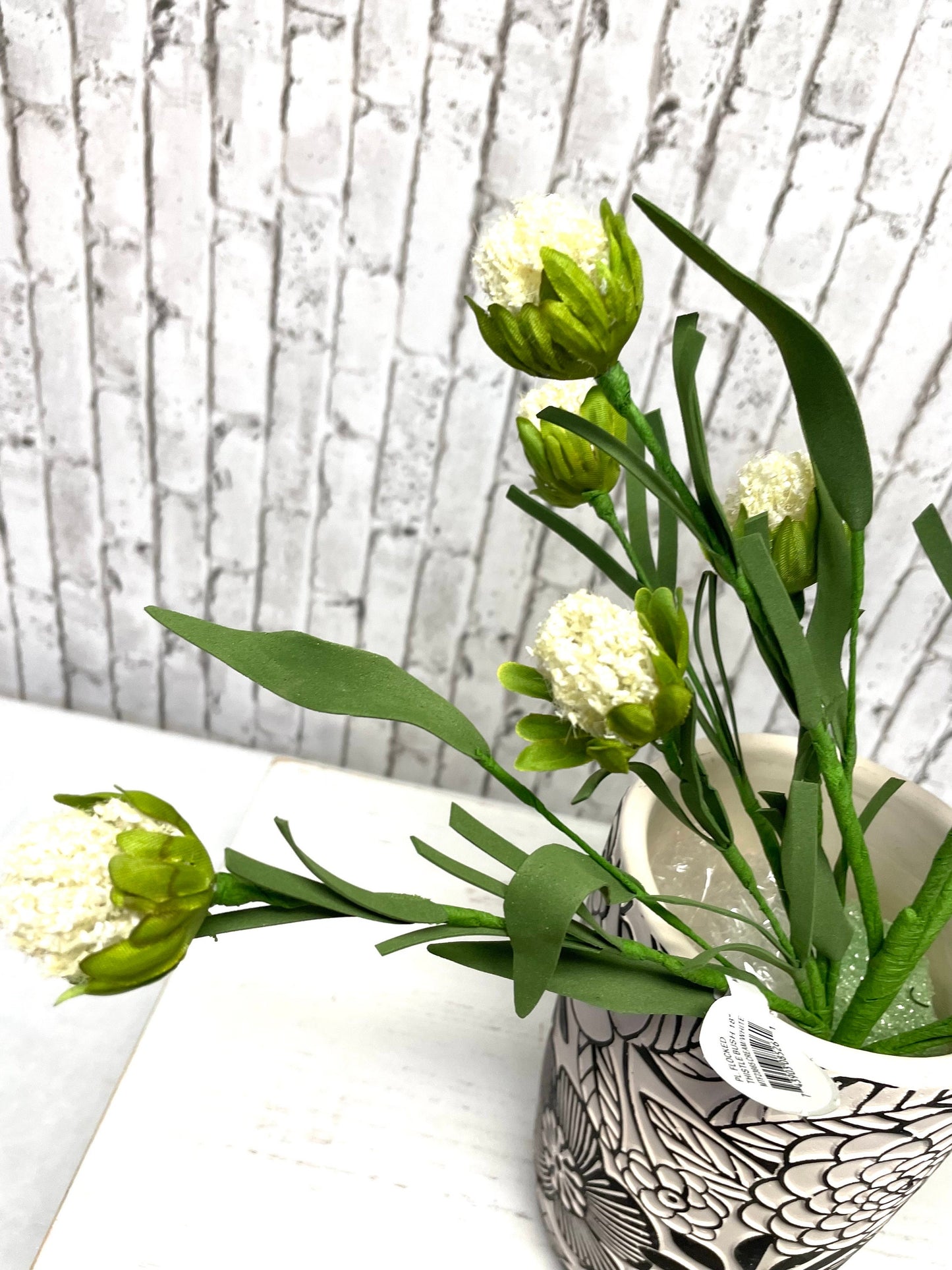 white flocked thistle bush, cream thistle bush, MTF23665,