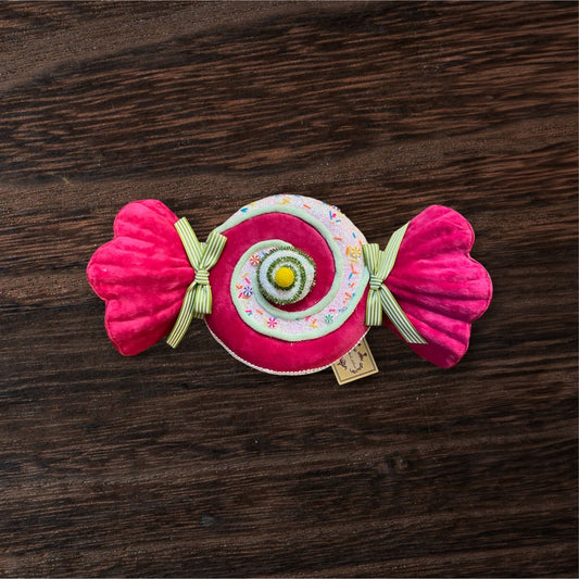 Hot Pink and White Candy, 15”, Mark Robert’s