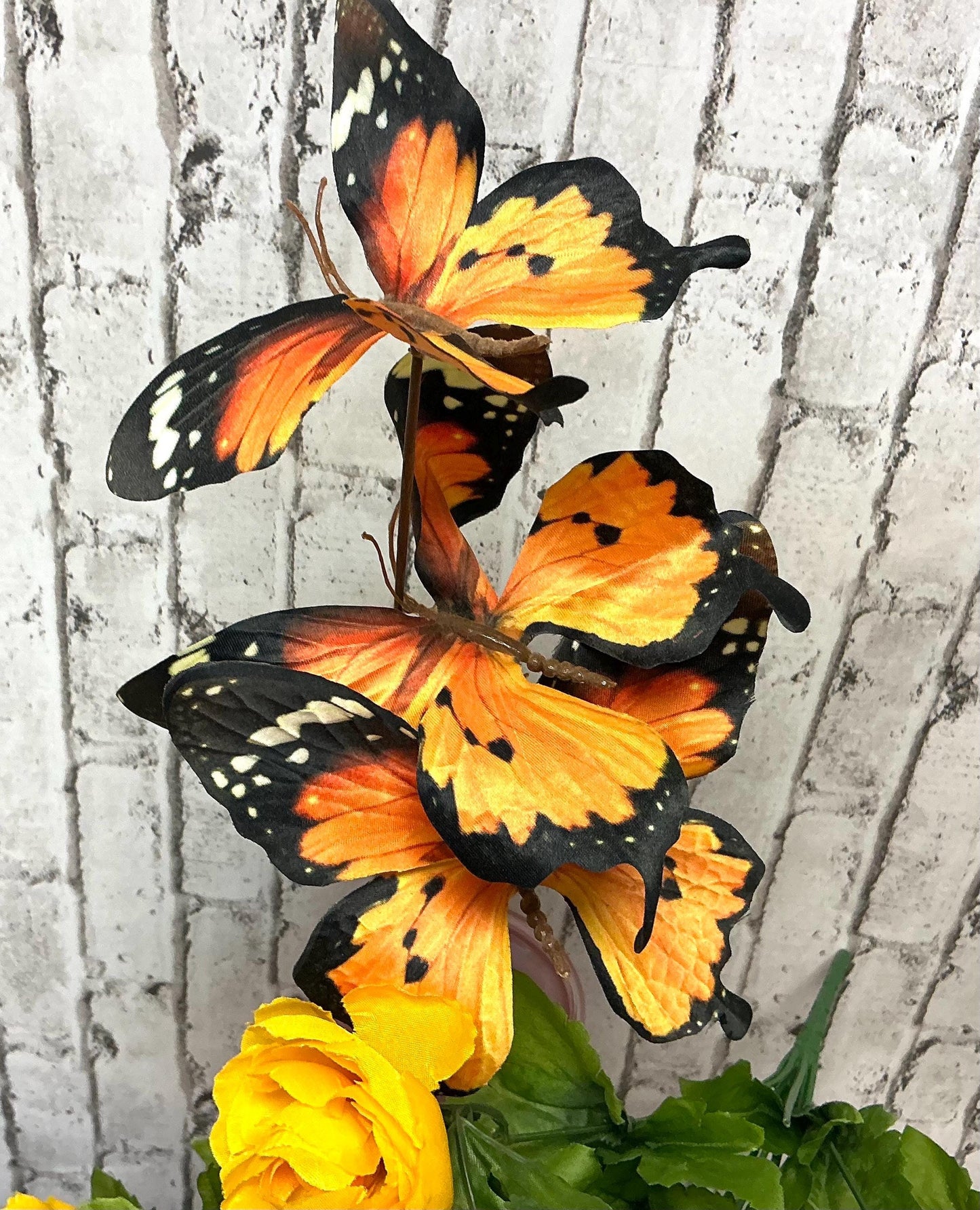 Orange Butterfly Stem X3, 28”, MTF24441
