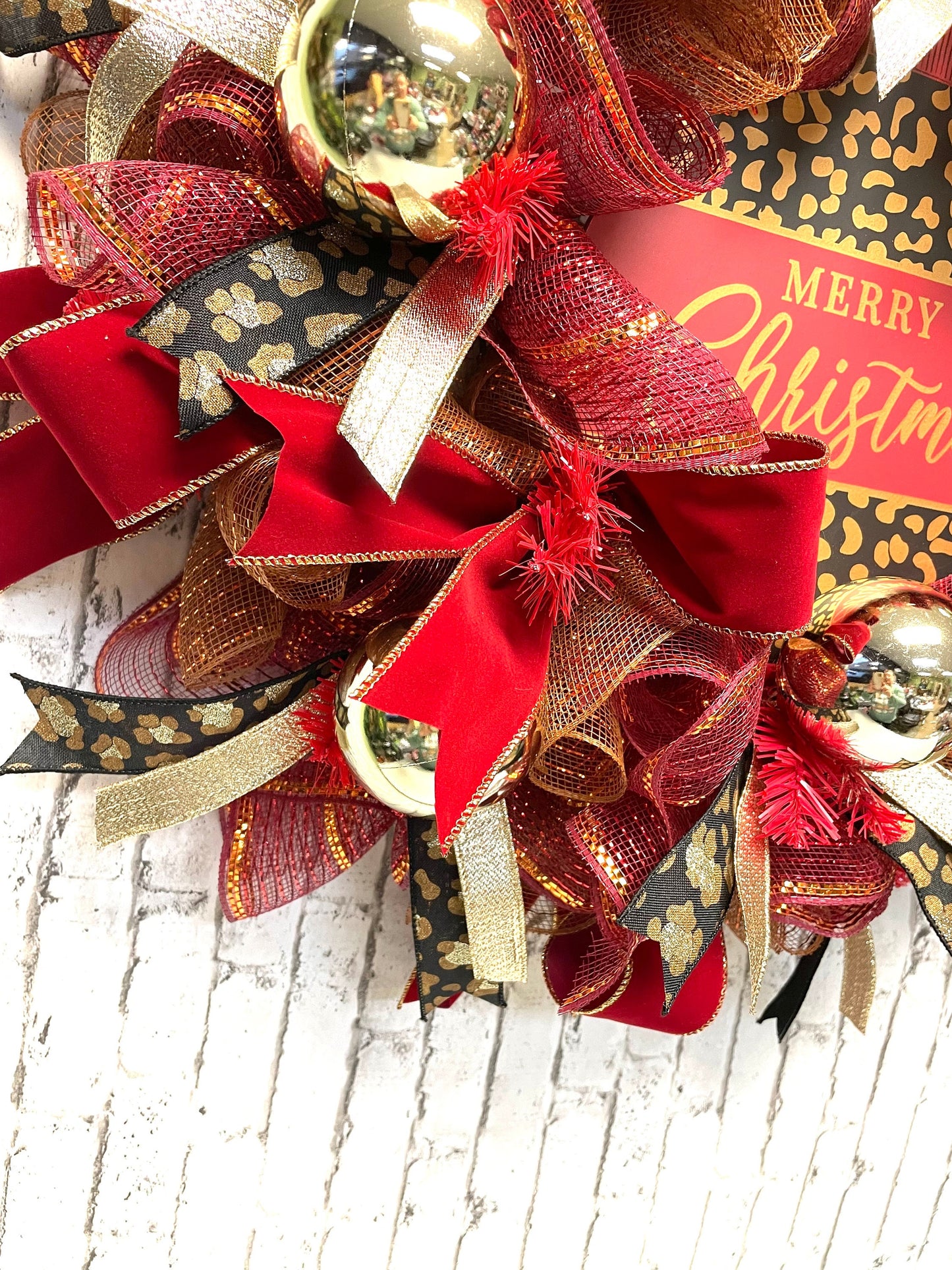 Christmas wreath, Christmas wreath with leopard, Christmas wreath with cheetah,  Christmas mesh wreath, free shipping