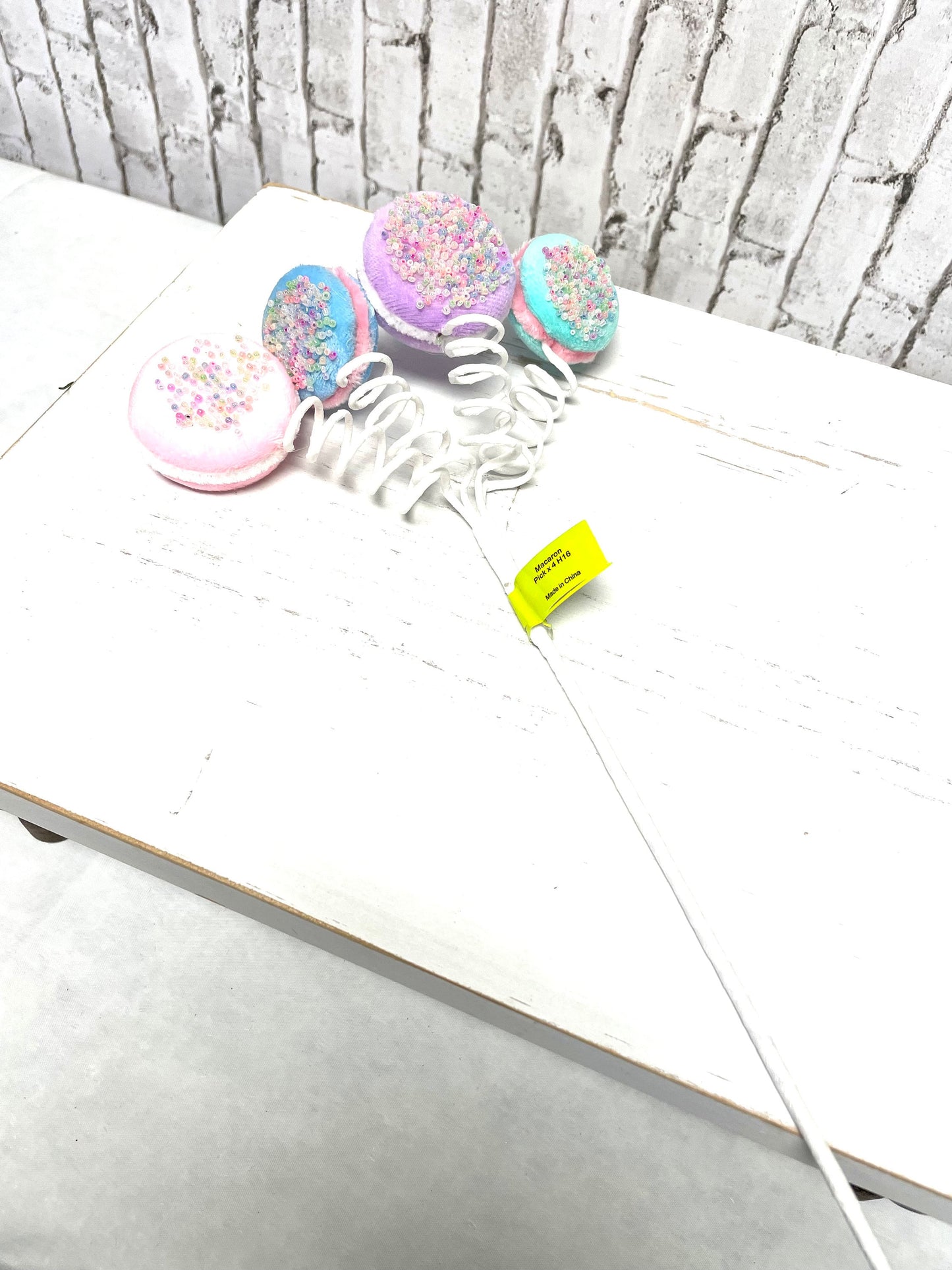 Macaron pick, 63204MX, pastel Macaron pick with sprinkles, pastel sweet picks, Christmas pick, Easter pick, everyday Macaron pick