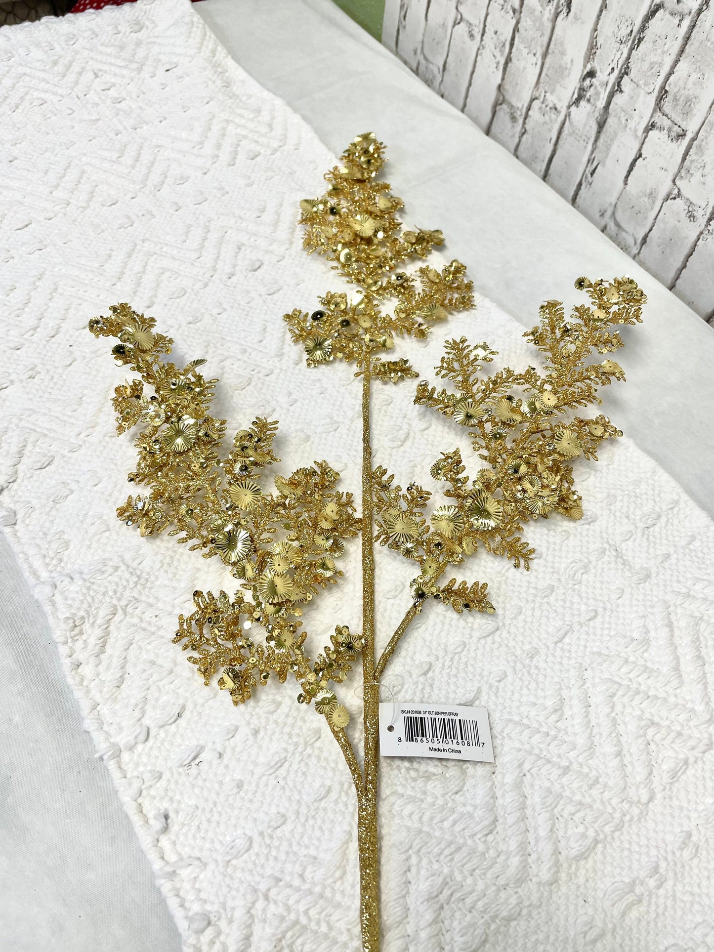 Gold glitter juniper spray, 201608