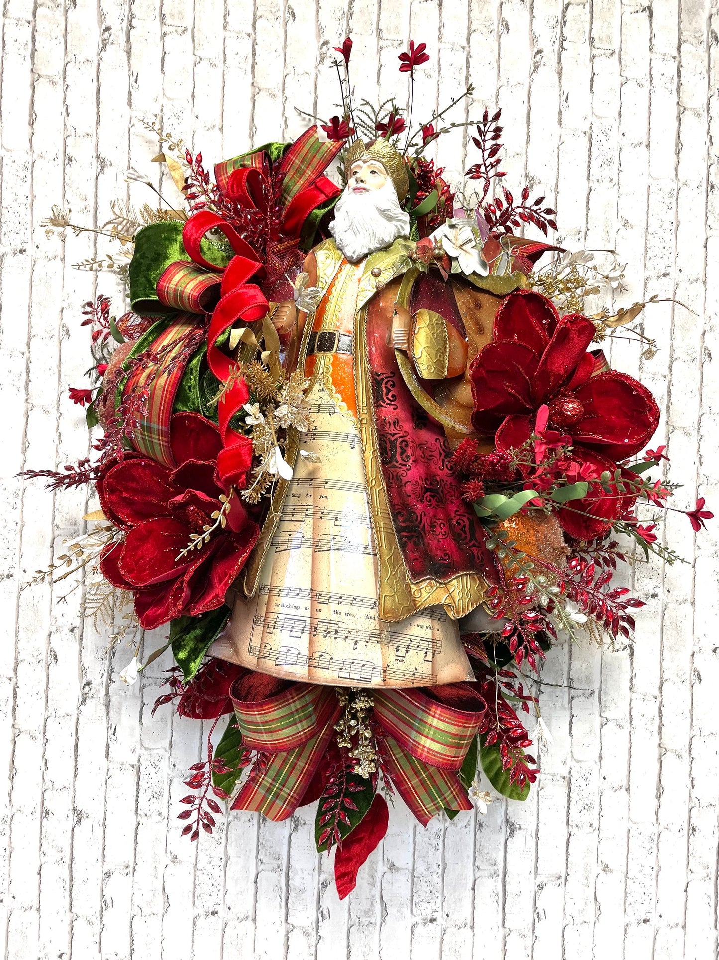 Santa wreath, traditional Santa wreath, Saint Nicholas wreath, traditional Christmas wreath, vintage Santa Christmas wreath, shipping includ