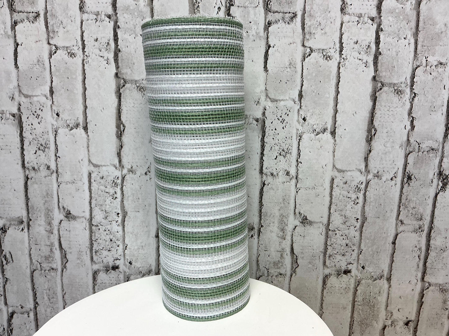 Sage Green and cream stripe Mesh, 10”x10YD, RY8344R8